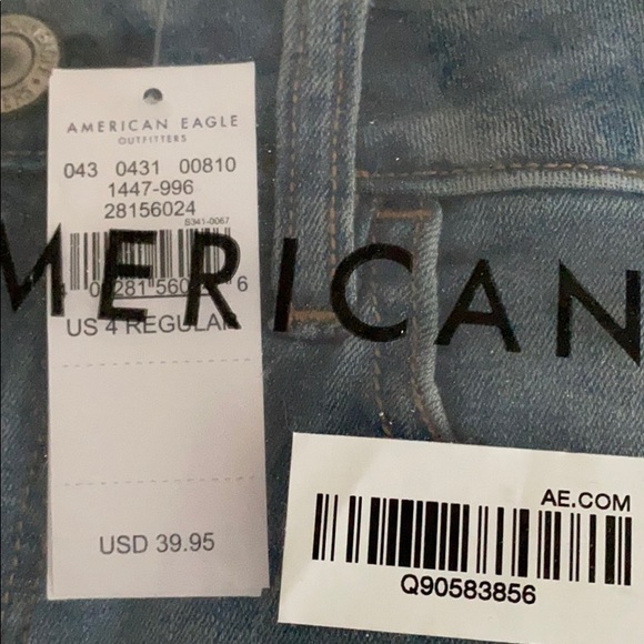 NWT In Package AE Jeans - Picture 2 of 5
